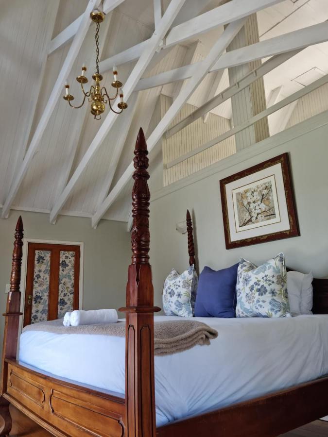 Churchill House Hillcrest Bagian luar foto