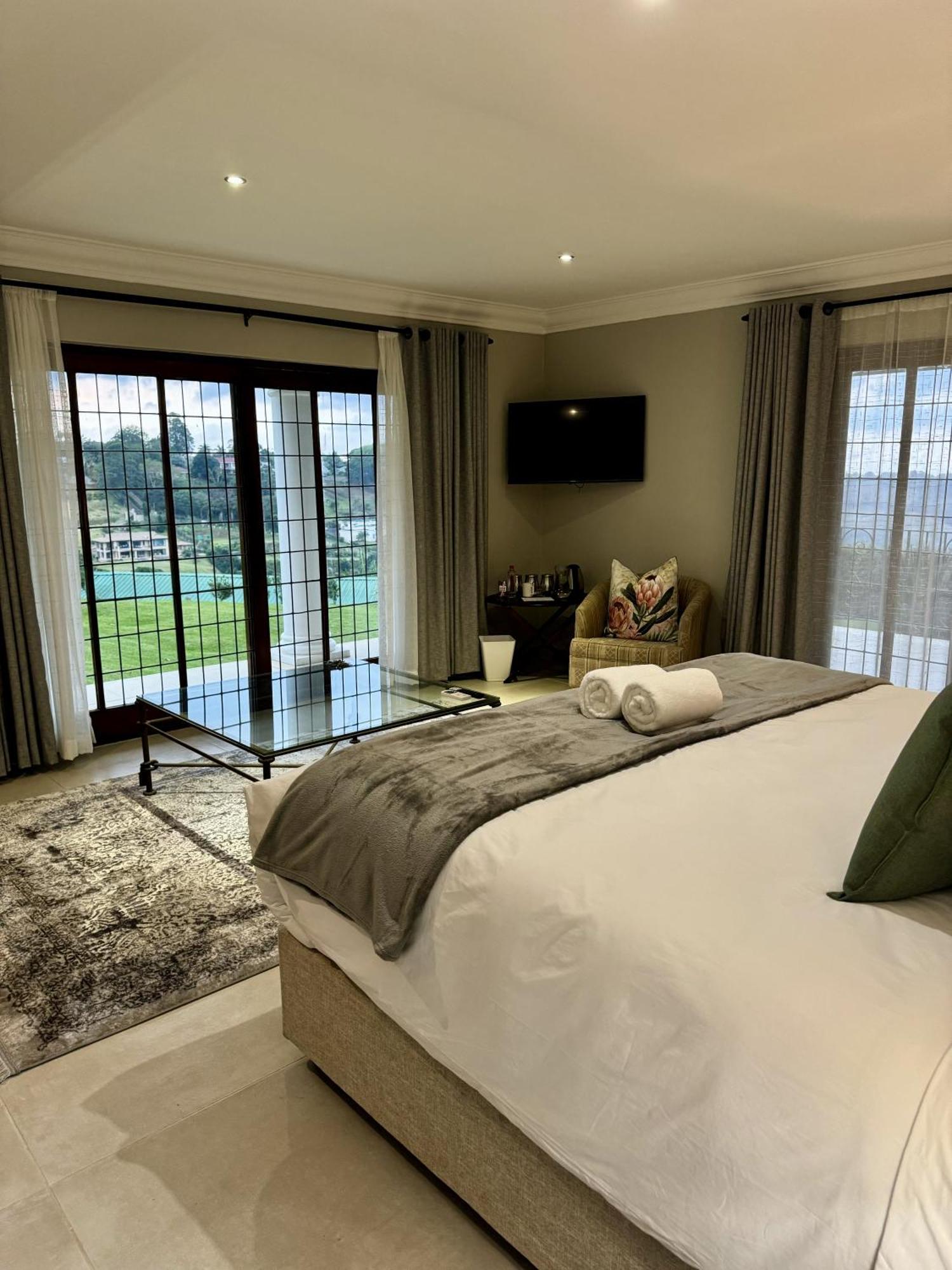 Churchill House Hillcrest Bagian luar foto